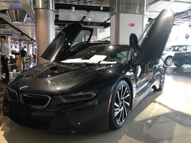 宝马i8现车到店欢迎进店天津最低价