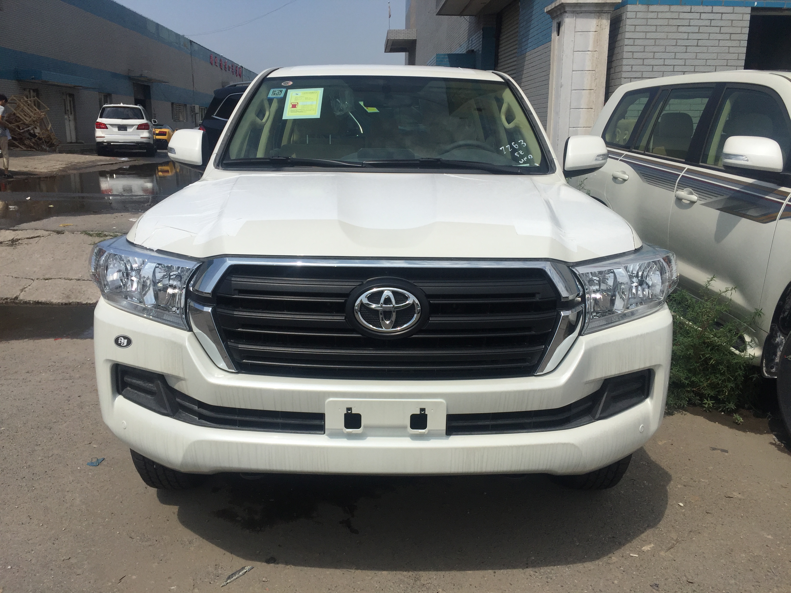 兰德酷路泽中东版文章