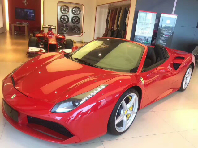 天津港18款法拉利488gtr全球限量爆惠全国