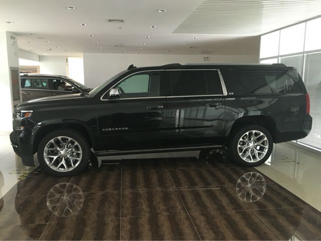 雪佛兰suburban萨博班 联邦情报局fbi专用首选