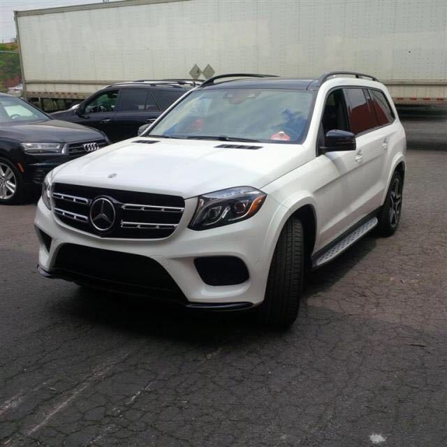 18款加版奔驰gls450豪华suv成功男士的标配