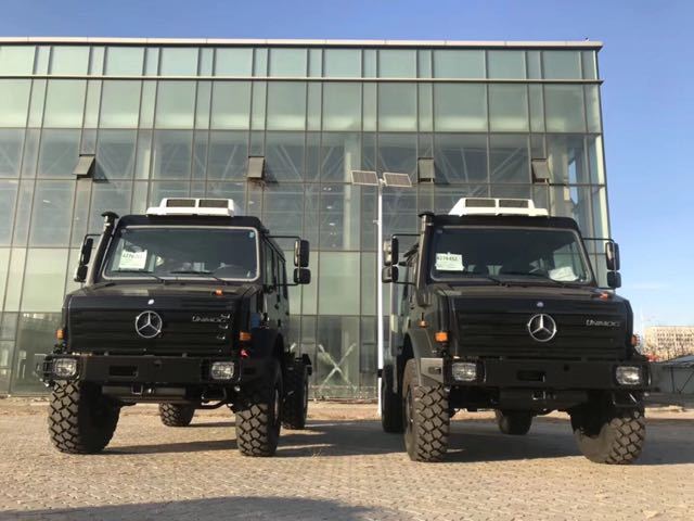 奔驰乌尼莫克u4000u5000改装底盘车