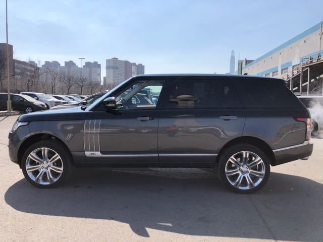 最新款路虎揽胜行政5.0t报价 巅峰sv创世全国可上牌