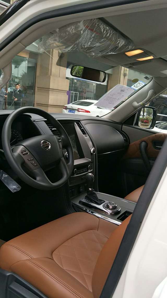 18款日产途乐y62整车改装内饰实拍效果