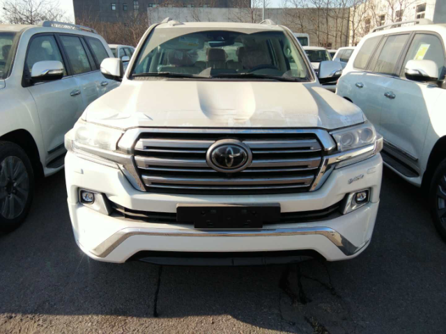 18款兰德酷路泽5700exr中东无窗最新报价