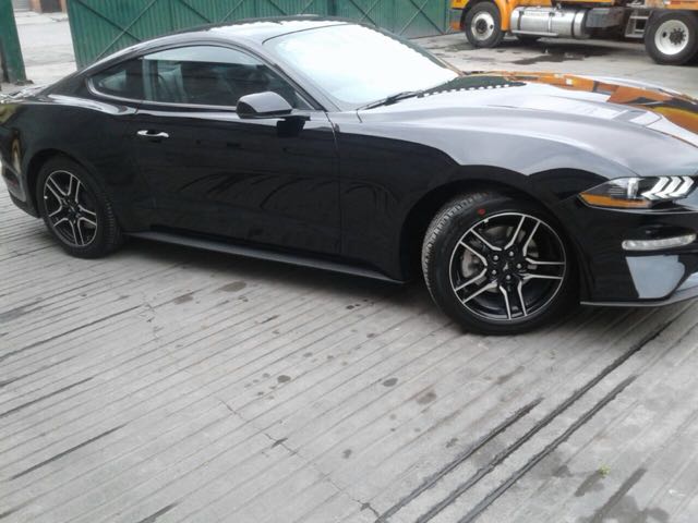 跑车大全2019 0d6981ed28496357cbb880000e4ae032.jpg