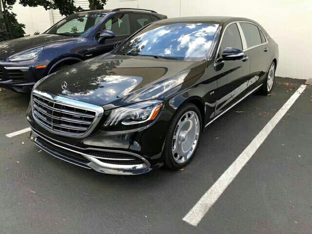 18款奔驰迈巴赫s680 顶级享受奢不宜迟