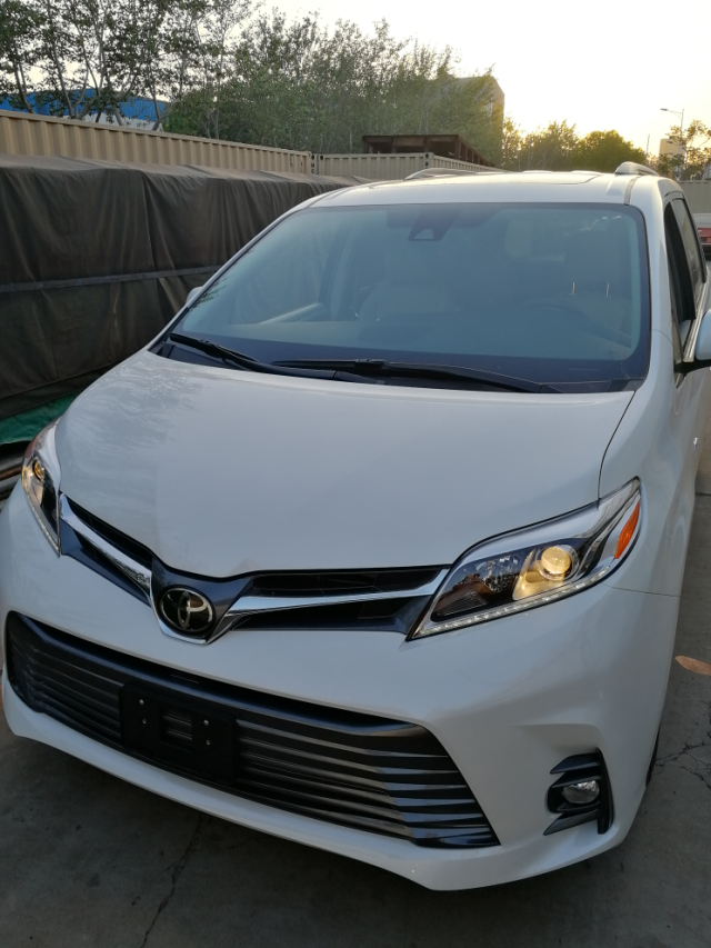 甘肃18款丰田塞纳3.5四驱xle 7座新款大变样全国可分期