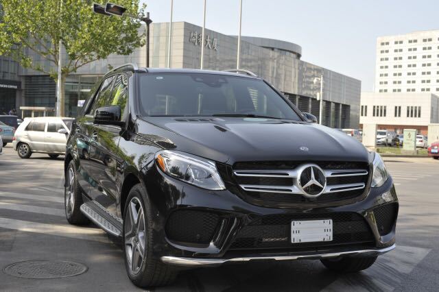 18奔驰gle400诠释硬派的魅力