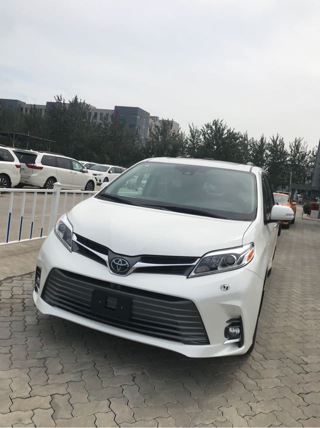 丰田ltd顶配3.5塞纳高端商务现车多少钱