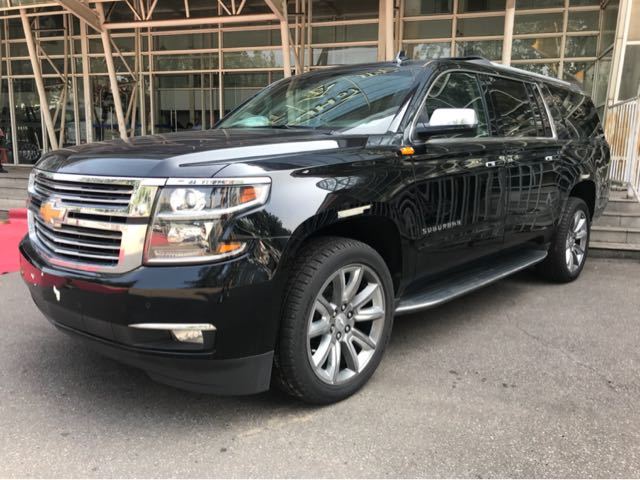 2018款suburban萨博班5.3四驱现车fbi专用车