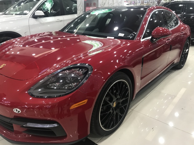 18款美规保时捷帕拉梅拉2.9t 4s胭脂红价格