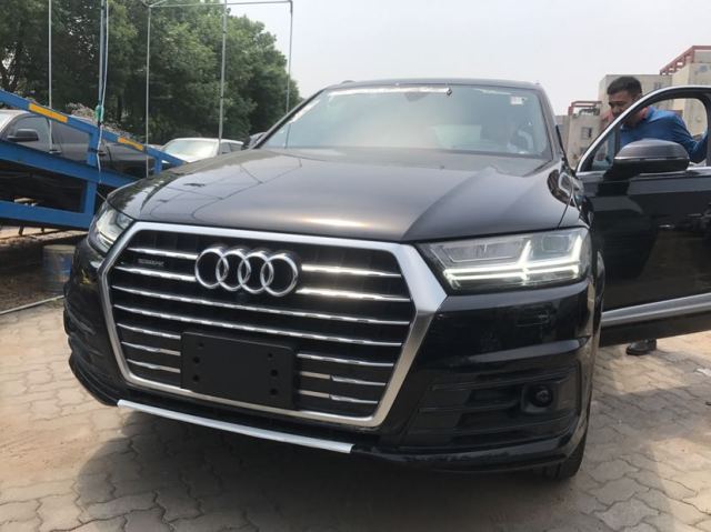 19款奥迪q7天津现车配置讲解行情底价售