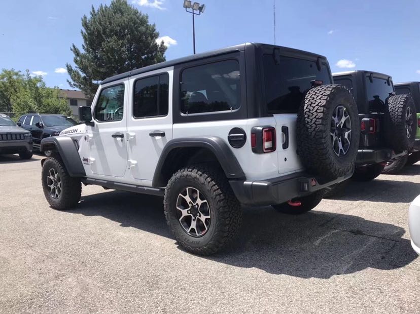 19款牧马人四门电动敞篷版 全国首批现车