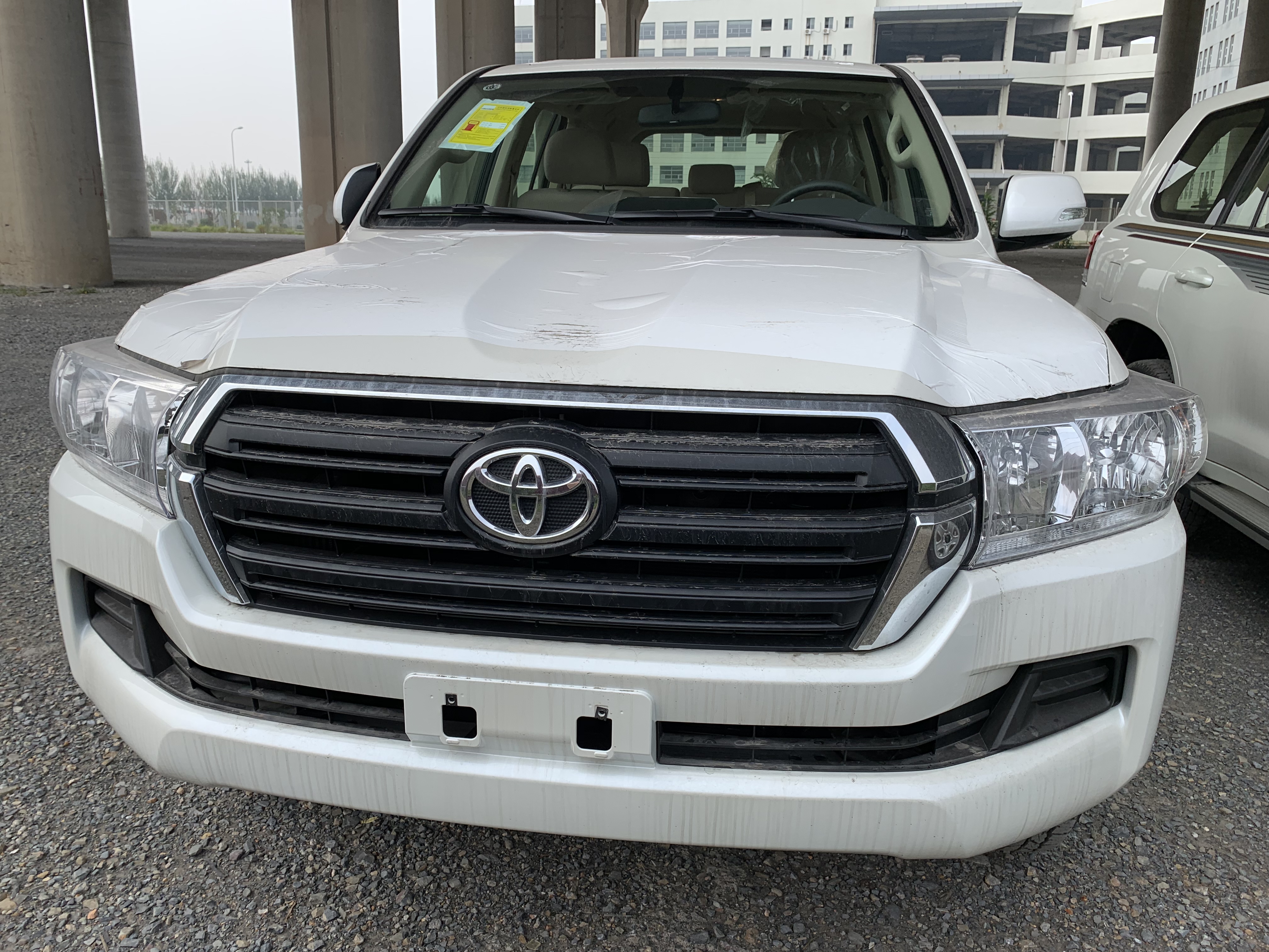 20款酷路泽4000天津现车 图文鉴赏行情底