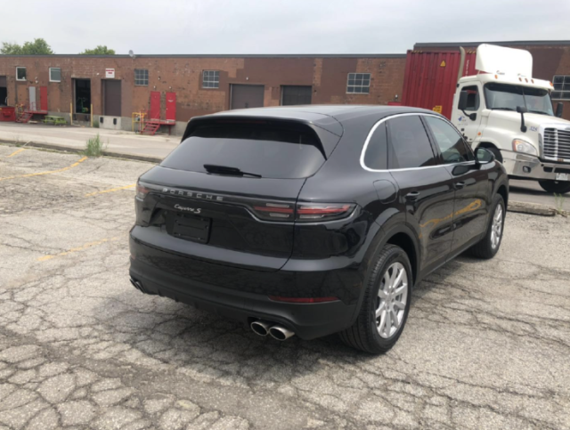 2020款保时捷卡宴30t五座suv豪华内饰舒适顶配