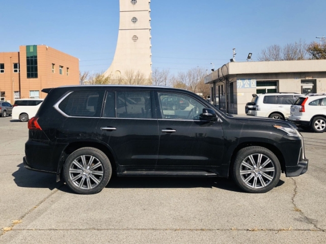 19款进口柴油版雷克萨斯lx450钜惠