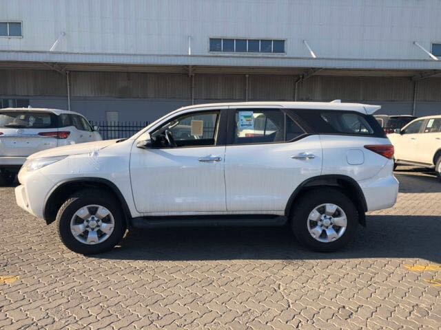 硬性越野2019款丰田穿越者27中东版西安现车仅售29万