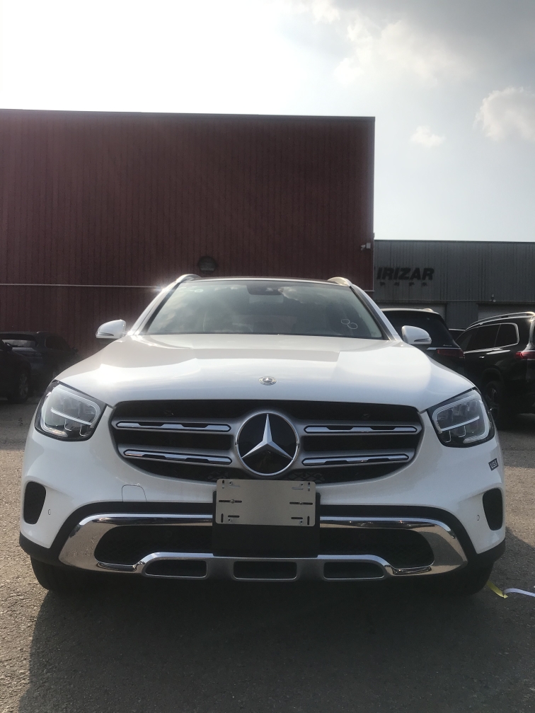 2020奔驰glc300墨版最新国六新车到港报关中