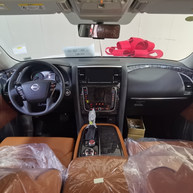 2020款日产途乐y62中东版店里现车实拍配置及行情介绍