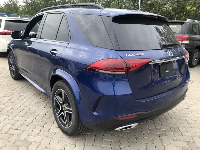 2020款奔驰gle350蓝色电话联系获取底价