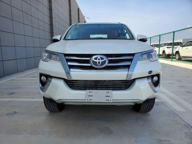 2020款丰田穿越者2700报价3x多万起售购