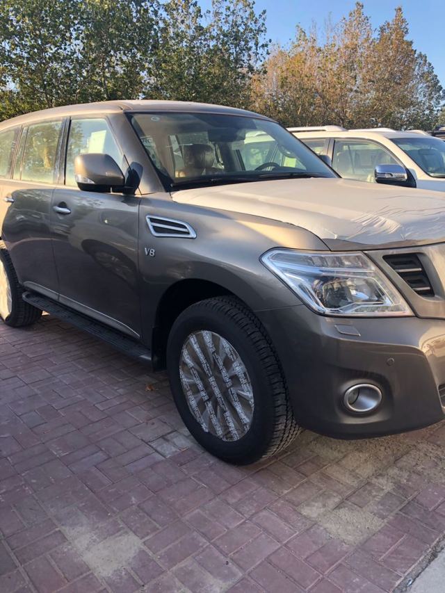 日产途乐v8最新报价 5.6铂金v8配置行情