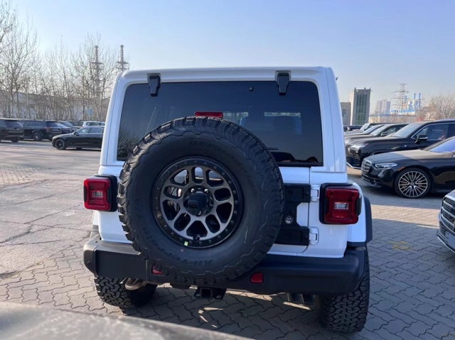 西安牧马人392 6.4v8加版顶配特价115万_凤凰网汽车_凤凰网