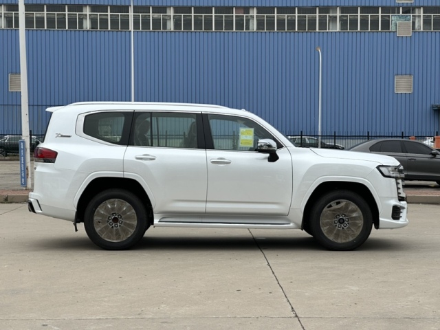 西安丰田酷路泽lc30035tvxr满配115万