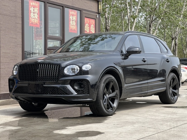 宾利 添越 23款 4.0t 长轴 雅度 欧版现车